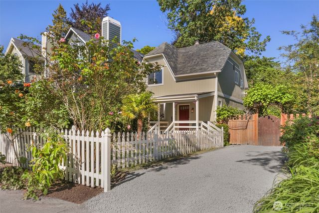 502 32nd Avenue, Seattle, WA 98122