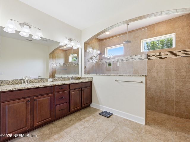 3619 CROSSVIEW Drive, Jacksonville, FL 32224