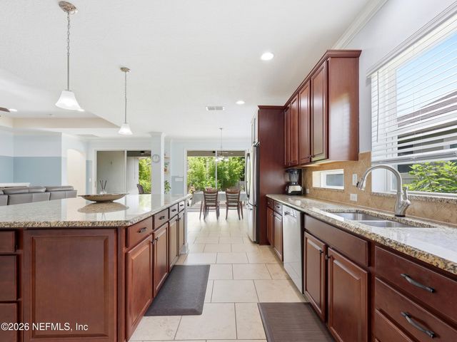 3619 CROSSVIEW Drive, Jacksonville, FL 32224