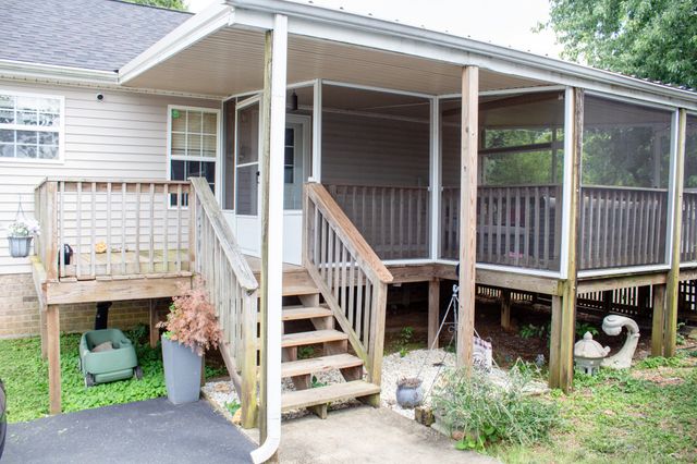 322 Joyce Cir, Lafayette, TN 37083