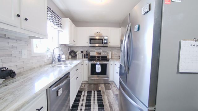 322 Joyce Cir, Lafayette, TN 37083