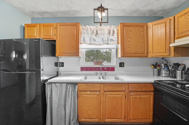 1520 Fall Brook Road, Columbus, OH 43223