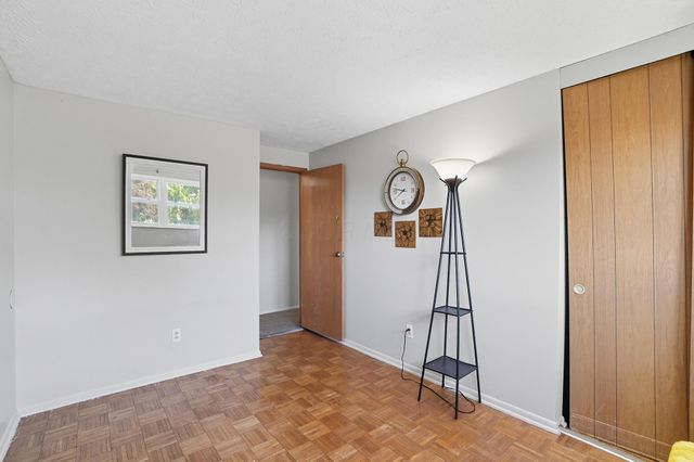 1520 Fall Brook Road, Columbus, OH 43223