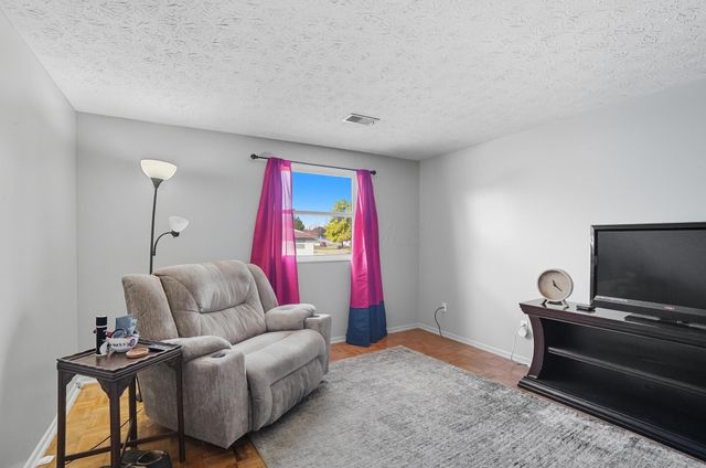 1520 Fall Brook Road, Columbus, OH 43223