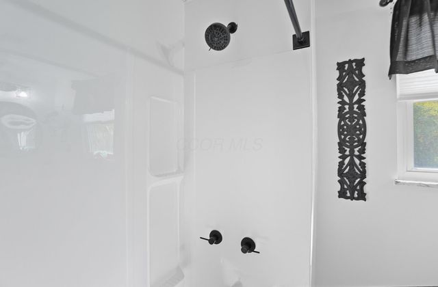 1520 Fall Brook Road, Columbus, OH 43223