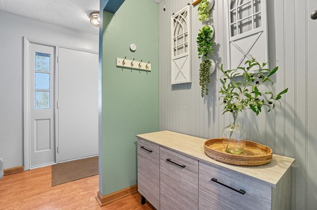 1520 Fall Brook Road, Columbus, OH 43223