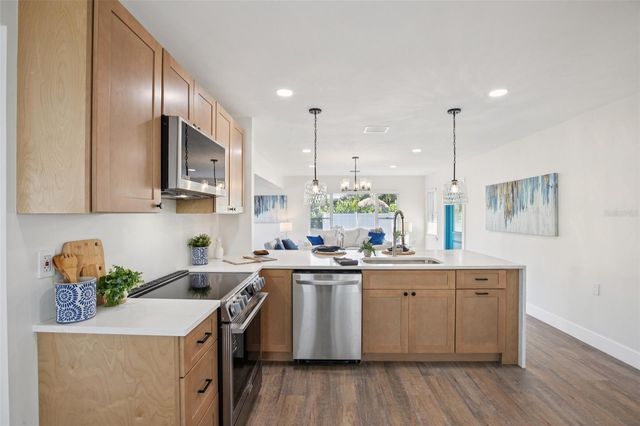 1739 BAYOU GRANDE BOULEVARD NE, St Petersburg, FL 33703