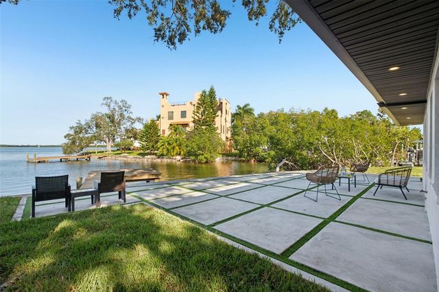 1739 BAYOU GRANDE BOULEVARD NE, St Petersburg, FL 33703