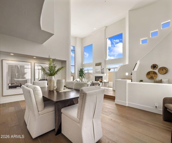 7676 E TUCKEY Lane, Scottsdale, AZ 85250