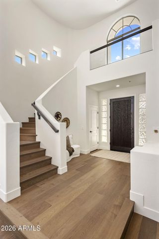 7676 E TUCKEY Lane, Scottsdale, AZ 85250