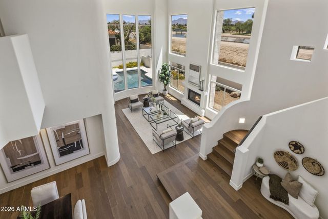 7676 E TUCKEY Lane, Scottsdale, AZ 85250
