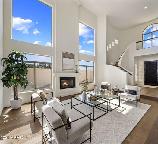 7676 E TUCKEY Lane, Scottsdale, AZ 85250