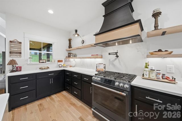 157 Franklin Lane, Taylorsville, NC 28681