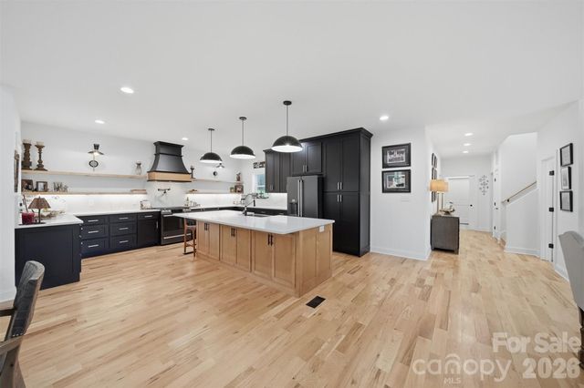 157 Franklin Lane, Taylorsville, NC 28681