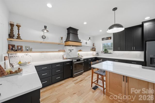 157 Franklin Lane, Taylorsville, NC 28681