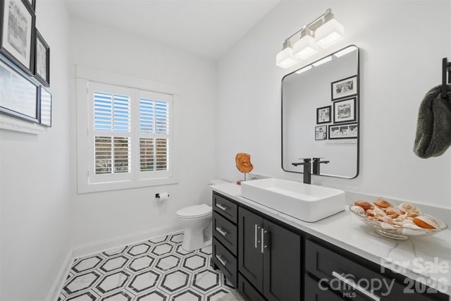 157 Franklin Lane, Taylorsville, NC 28681