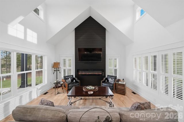 157 Franklin Lane, Taylorsville, NC 28681