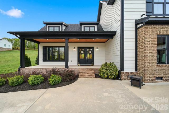 157 Franklin Lane, Taylorsville, NC 28681