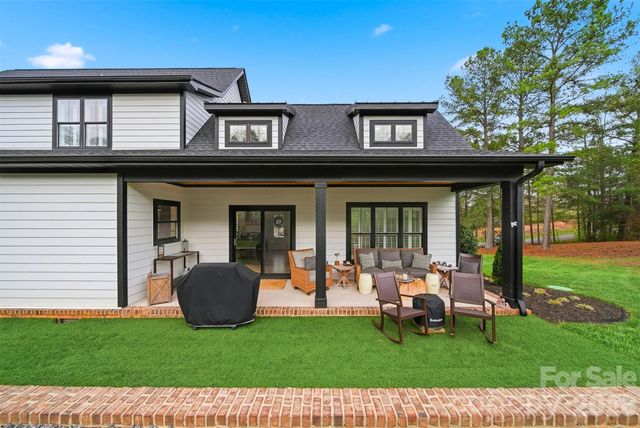 157 Franklin Lane, Taylorsville, NC 28681