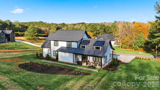 157 Franklin Lane, Taylorsville, NC 28681