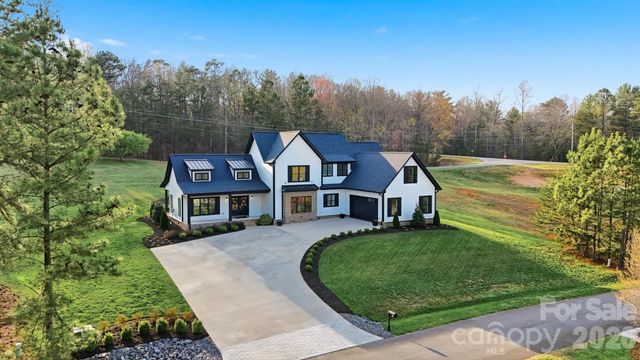 157 Franklin Lane, Taylorsville, NC 28681