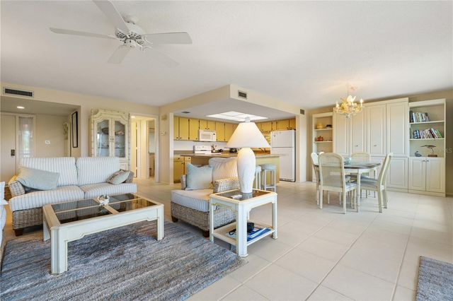 2 PIRATES LANE 23B, Punta Gorda, FL 33955