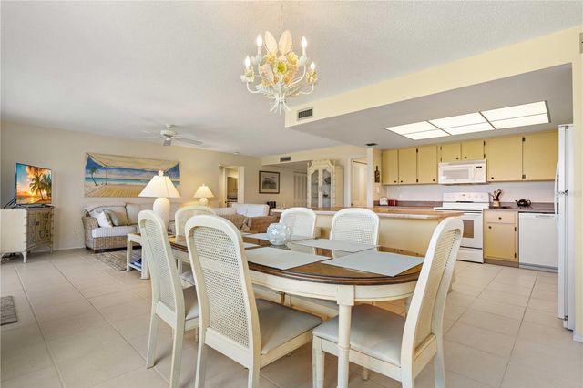 2 PIRATES LANE 23B, Punta Gorda, FL 33955