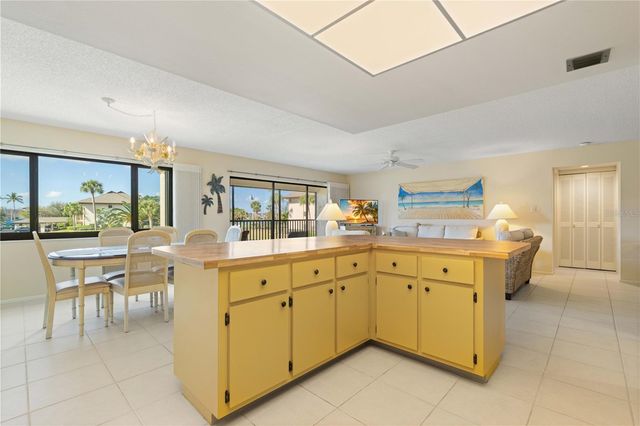 2 PIRATES LANE 23B, Punta Gorda, FL 33955