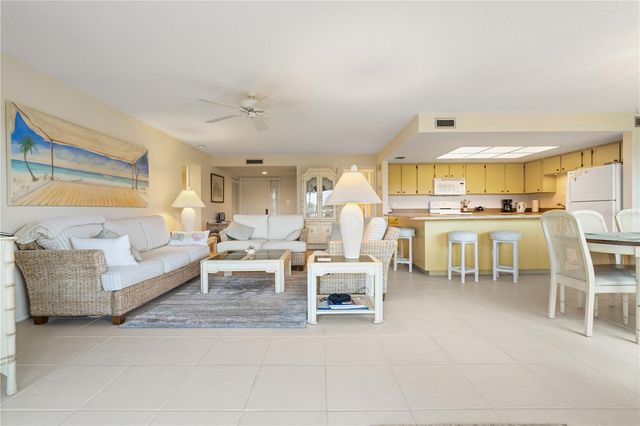 2 PIRATES LANE 23B, Punta Gorda, FL 33955