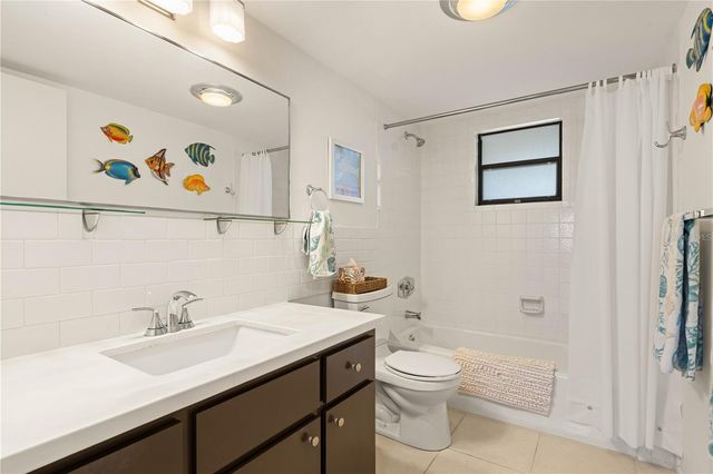 2 PIRATES LANE 23B, Punta Gorda, FL 33955