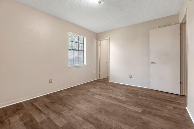 1600 Lahaina Court, Gulf Breeze, FL 32563