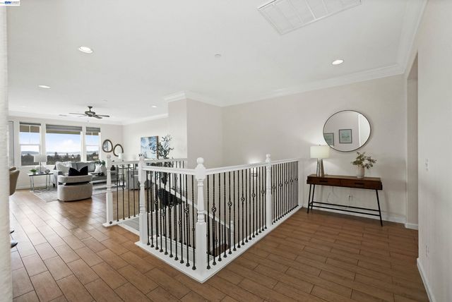 6299 Rocky Point Ct, Oakland, CA 94605