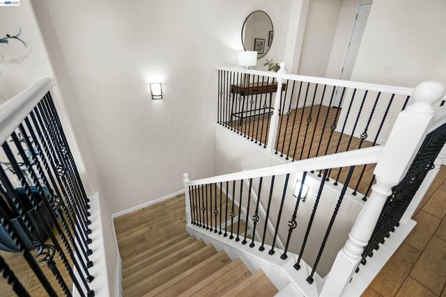 6299 Rocky Point Ct, Oakland, CA 94605