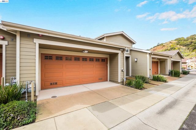 6299 Rocky Point Ct, Oakland, CA 94605