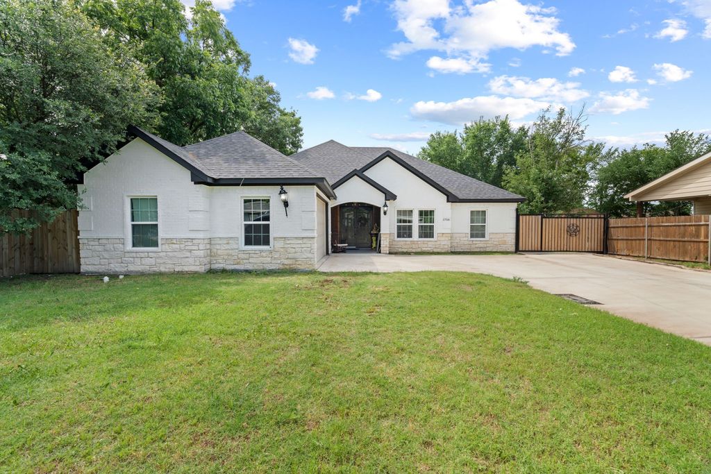 3708 Columbine Drive, Everman, TX 76140