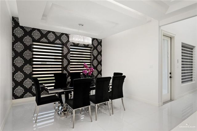 4915 August Drive, Edinburg, TX 78539