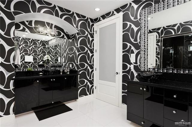 4915 August Drive, Edinburg, TX 78539