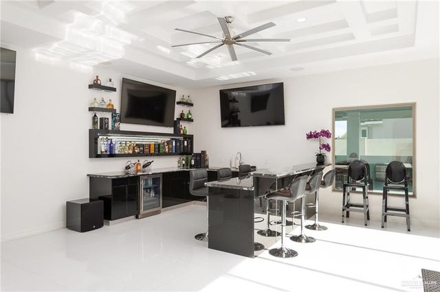 4915 August Drive, Edinburg, TX 78539