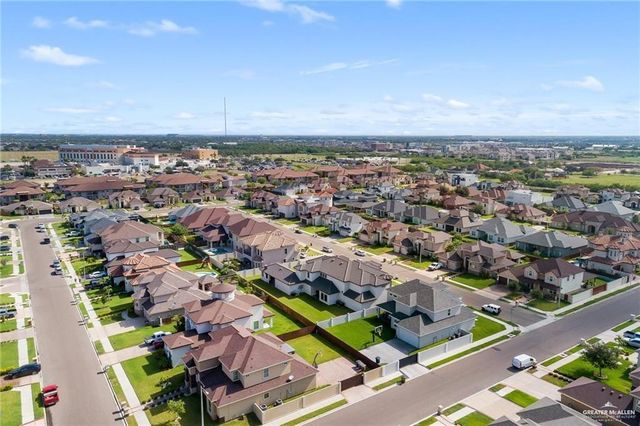 4915 August Drive, Edinburg, TX 78539