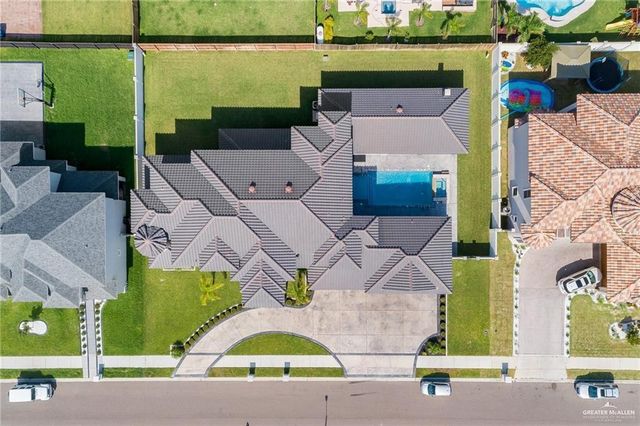 4915 August Drive, Edinburg, TX 78539