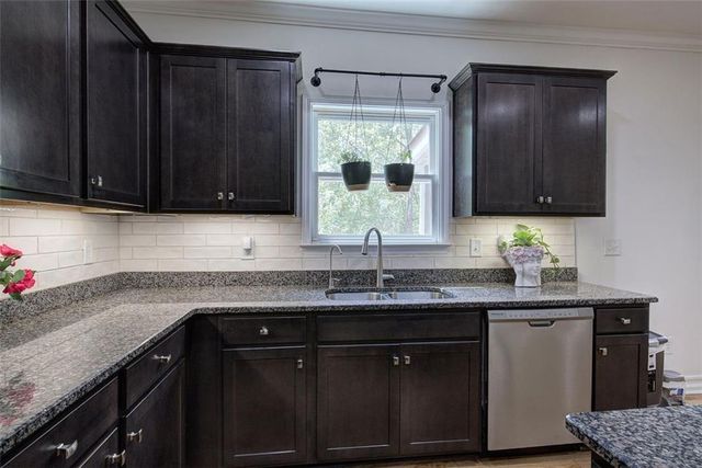 544 Pine Way, Dallas, GA 30157