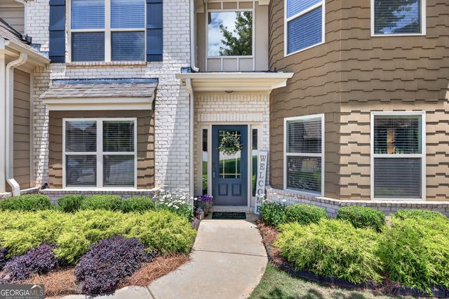 5912 Park Bay Court, Flowery Branch, GA 30542