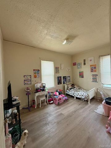 14011 Ohio Street, Detroit, MI 48238