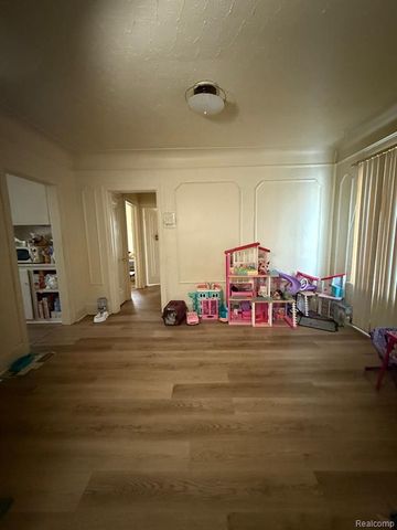 14011 Ohio Street, Detroit, MI 48238