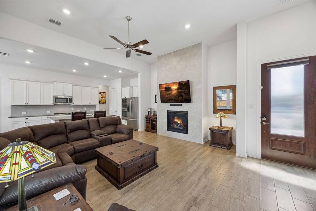 4741 Kings Garden Parkway, Arlington, TX 76005 — photo 4
