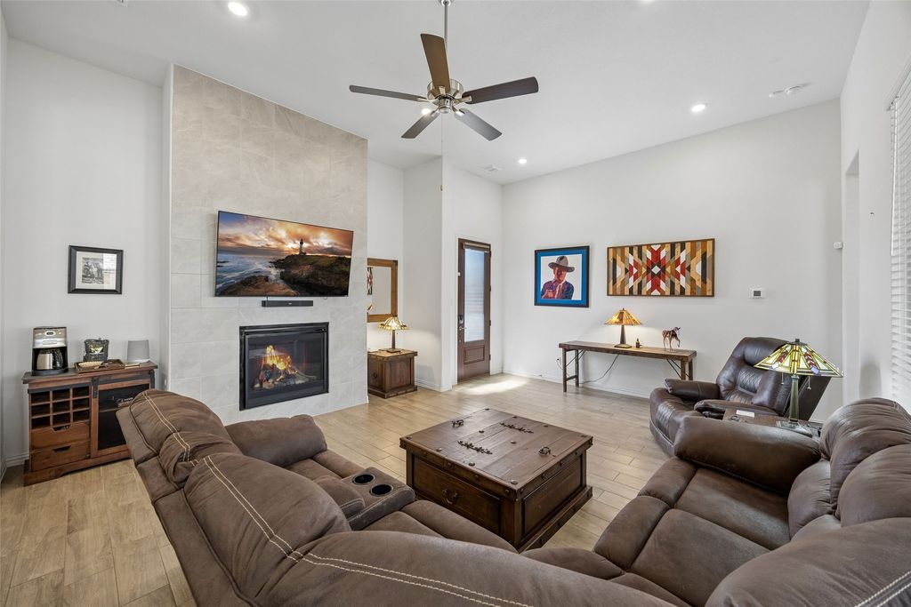 4741 Kings Garden Parkway, Arlington, TX 76005 — photo 5