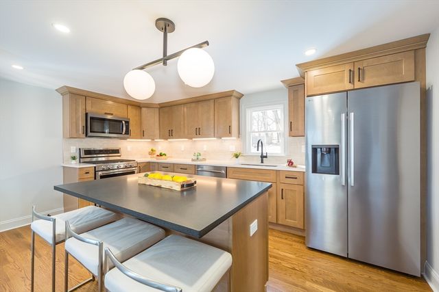 12 Bay State Rd, Natick, MA 01760