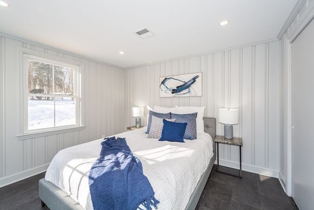 12 Bay State Rd, Natick, MA 01760