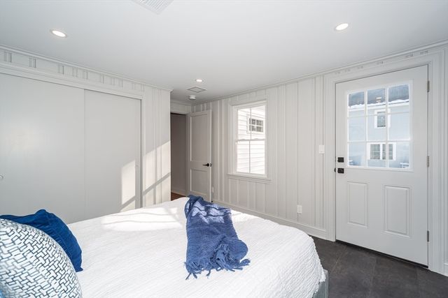 12 Bay State Rd, Natick, MA 01760