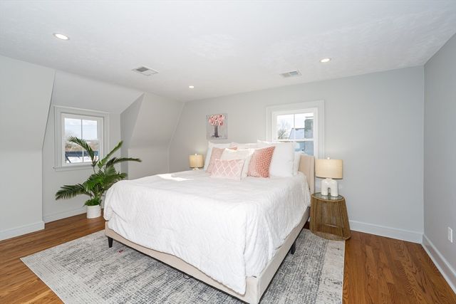 12 Bay State Rd, Natick, MA 01760